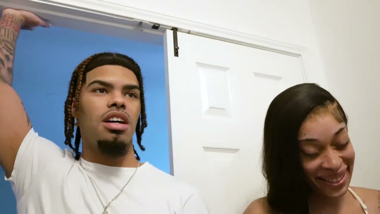 ЛИИКа и НАДЮ застукали вместе в КРОВАТИ