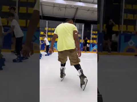 فيديو: حلبة التزلج 