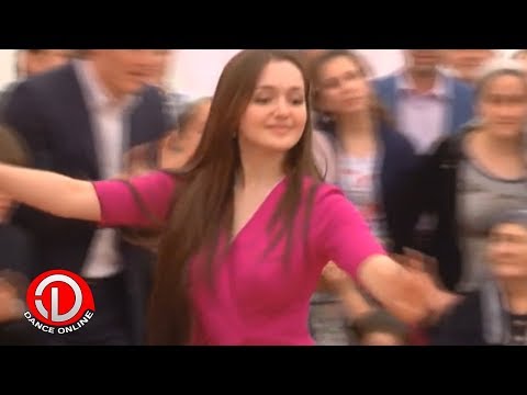 Hamida maraga sebeb olan Dağıstanlı Qizin Rəqsi oglanlara Meydan Oxuyur / 2018