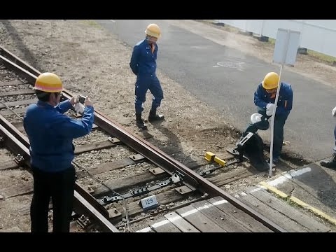 鉄道　ポイント切り替え Nゲージ】混乱必至？ 複雑なポイント（分岐器）をまとめてつない