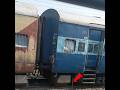 ट्रेन की पटरियों से गंदगी कहा गायब हो गई 😱|#trains #facts #shorts #short