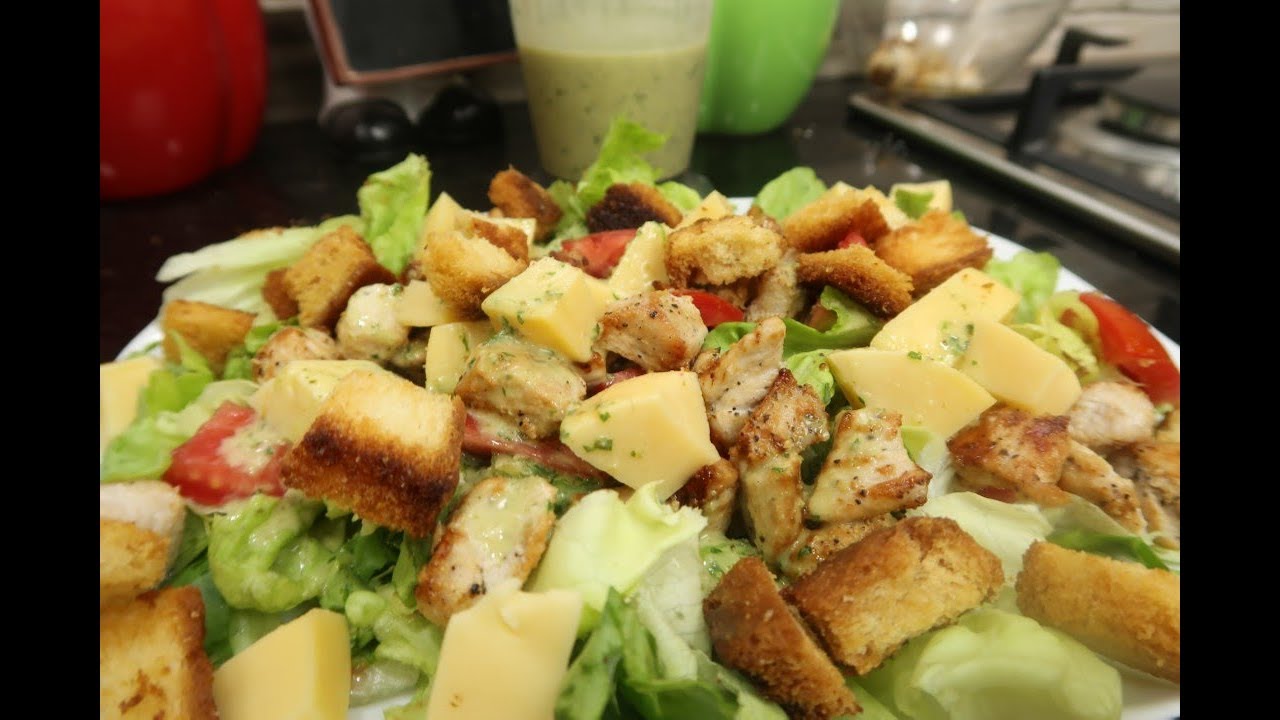 و دائما مع افكار لوجبات خفيفة سلطة القيصر salade césar