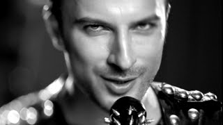 Miniatura del video "TARKAN - Acımayacak"