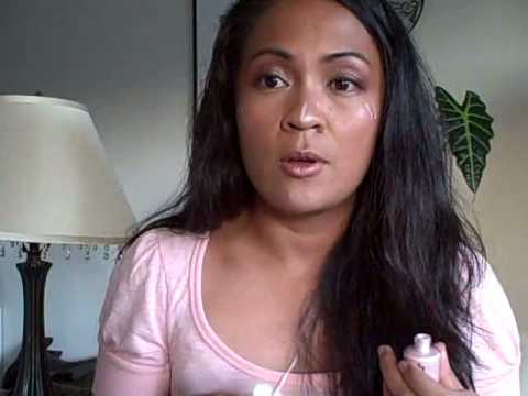 How to Apply Liquid Highlighter - YouTube