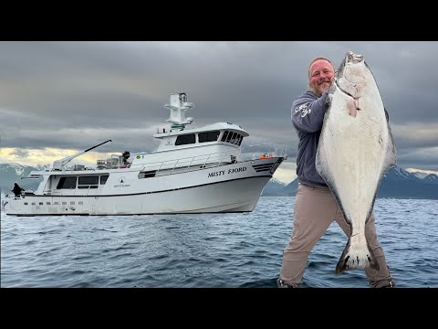 5 Days At SEA Fishing In Alaska Vlog Style