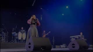 Lady Zamar_ Worlds gone crazy live performance