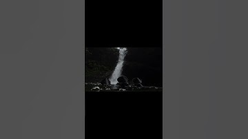 Chất như nước cất