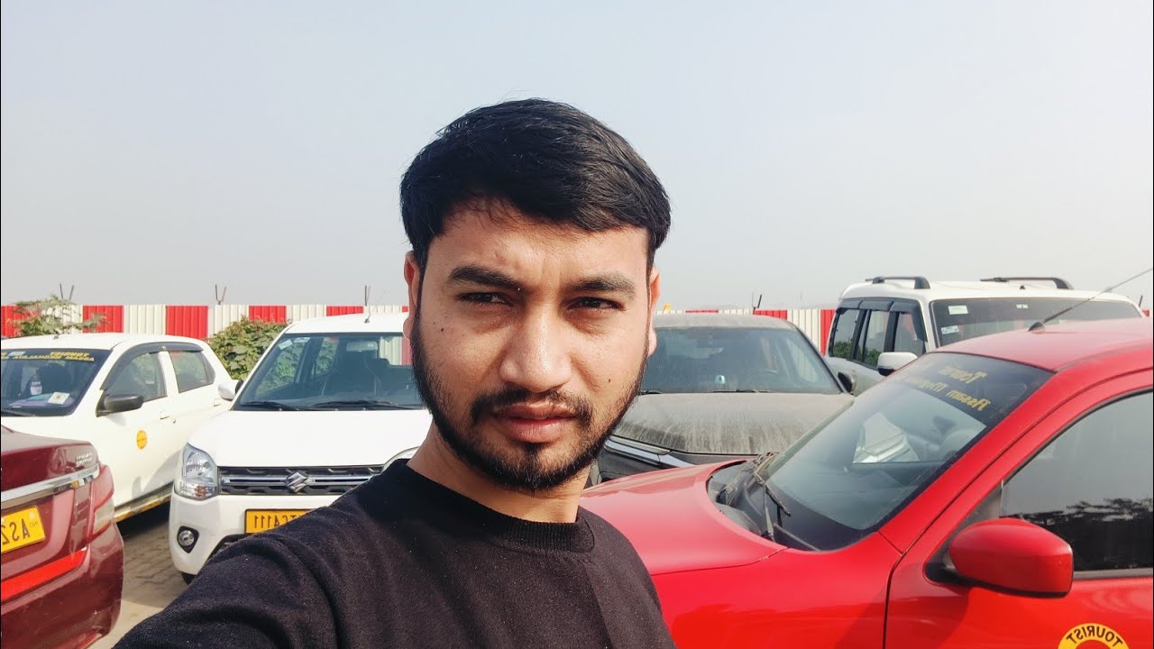 Aaj Airport Mein Itna Gadi..