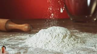 SSS: Falling Flour in Slow Mo