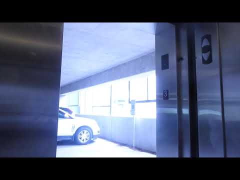 Schindler Hydraulic Elevator Parking At 2660 At Cityplace Apartments