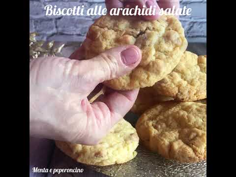 Biscotti alla arachidi salate