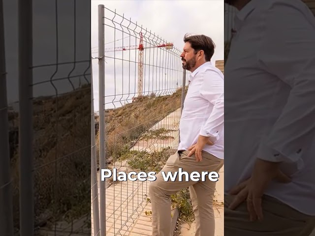 The pattern behind every real estate boom...