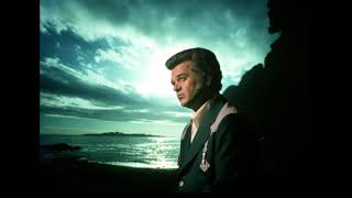 Watch Conway Twitty Thing Of The Past video