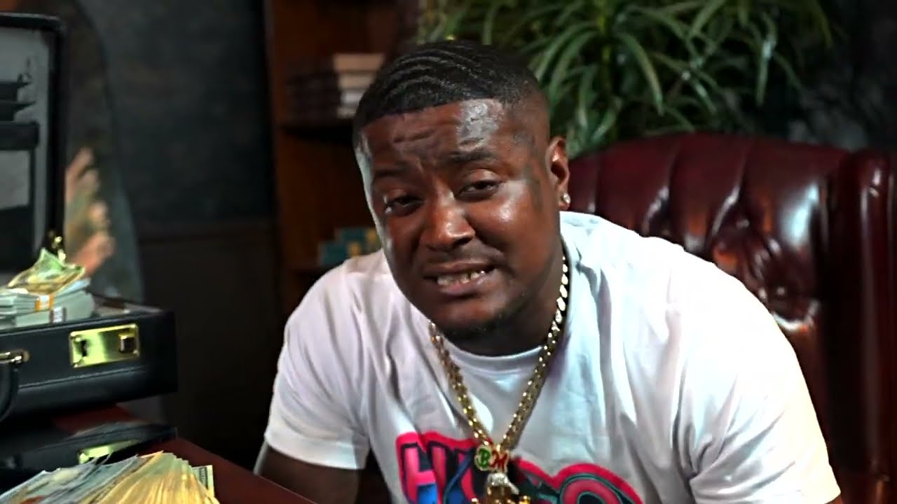 BLACK MEXICO-GOING STR8 IN