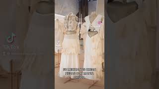 50 diseñadores mexicanos crean piezas únicas de manta cruda para expo en Palacio de Hierro Polanco✨
