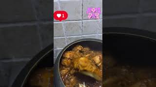 Masala 🧂 chicken  cooker, Banaye . Swadist tasy tasy 😋😋😋￼￼