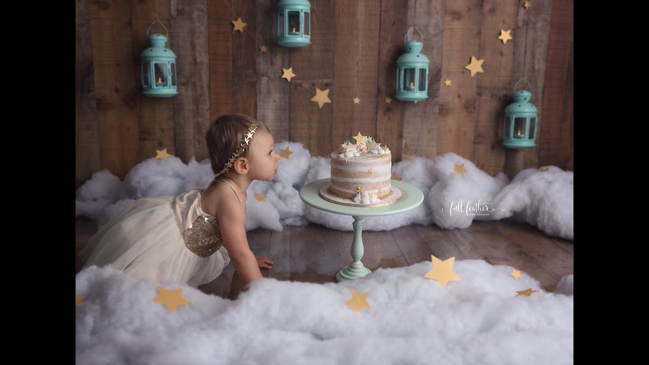 Adelyn's Cake Smash | © Full Feather Photography