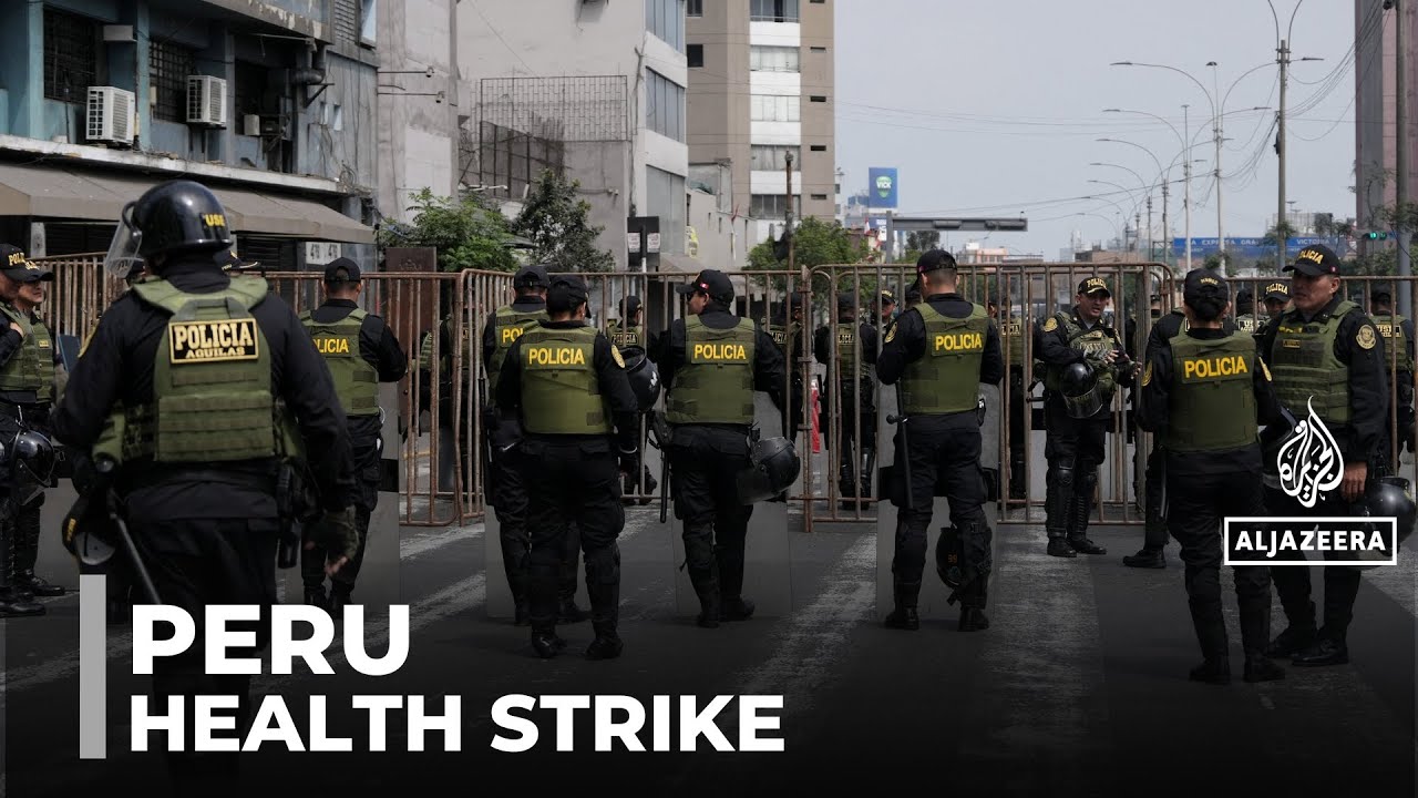 페루 의료진, 더 나은 근무 환경을 요구하며 무기한 파업 돌입