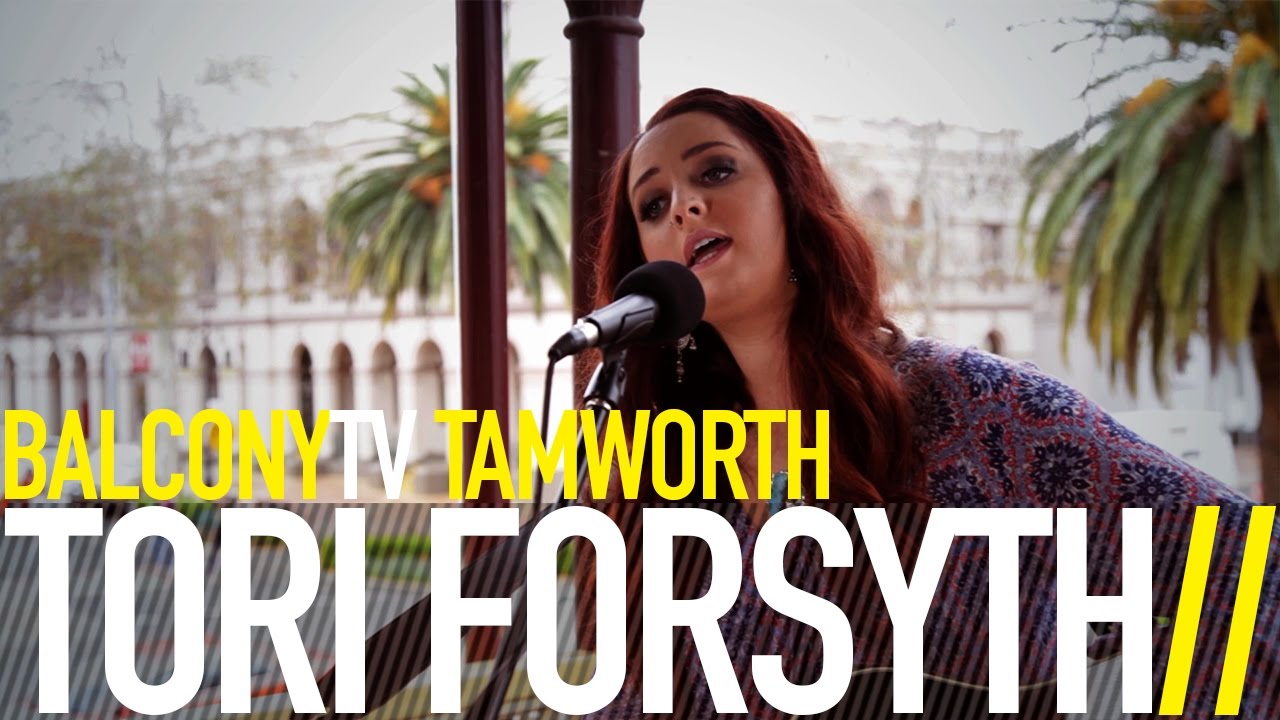 TORI FORSYTH - NEW WALL (BalconyTV)