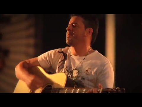 Tonton LUIS ENRIQUE: "Ay Amor" Video Oficial DENTRO Y FUERA (2016) Latin Music di YouTube