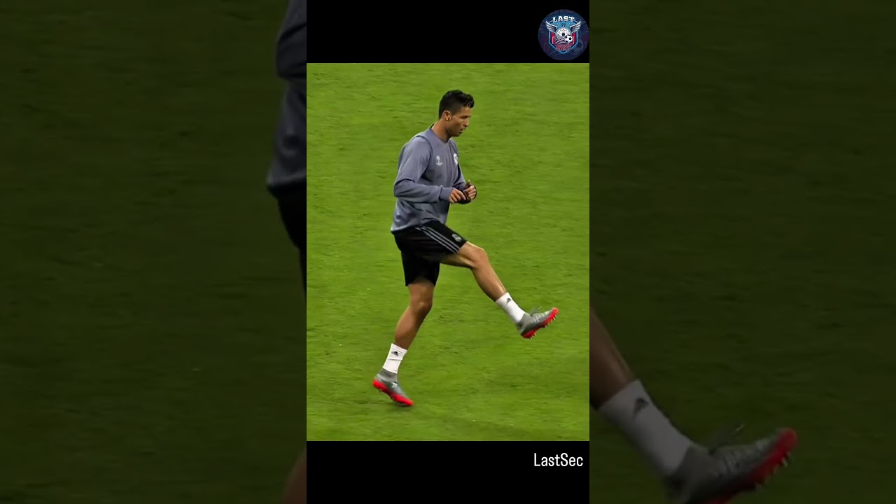 Ronaldo and setting a new record🎗️🎗️🥇🥇⚽⚽