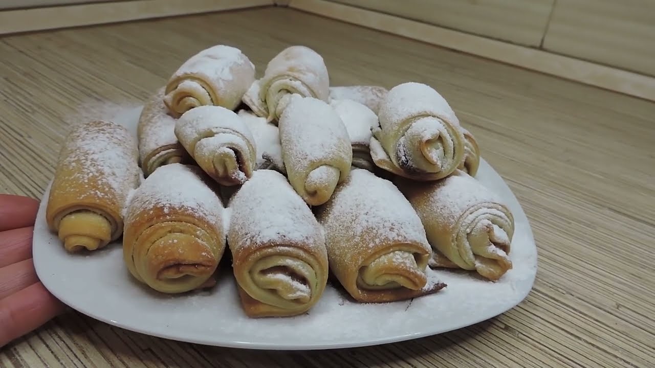 Пісні рогалики на дріжджах🇺🇦🥐🍰.Рогалики в піст.Пісне печиво.Смачно.Швидко,на українській мові