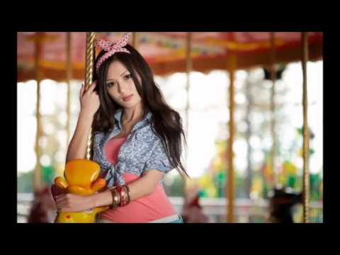 Thoda Thoda Pyar Ho Gaya - তোডা তোডা প্যার হো গযা Music Video Thumbnail in Bengali