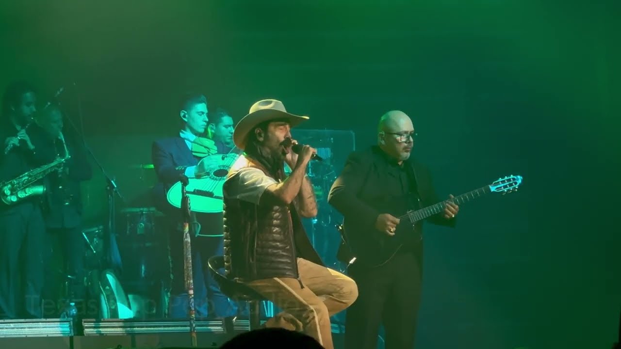 Loco (LIVE from Austin) Alejandro Fernandez