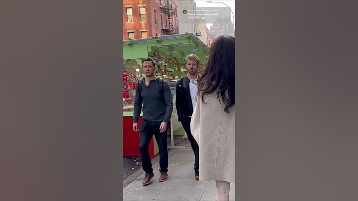 People’s reactions #nyc #walkingdownthestreet #reactions #style #ootd #reactionvideo  #viralvideo