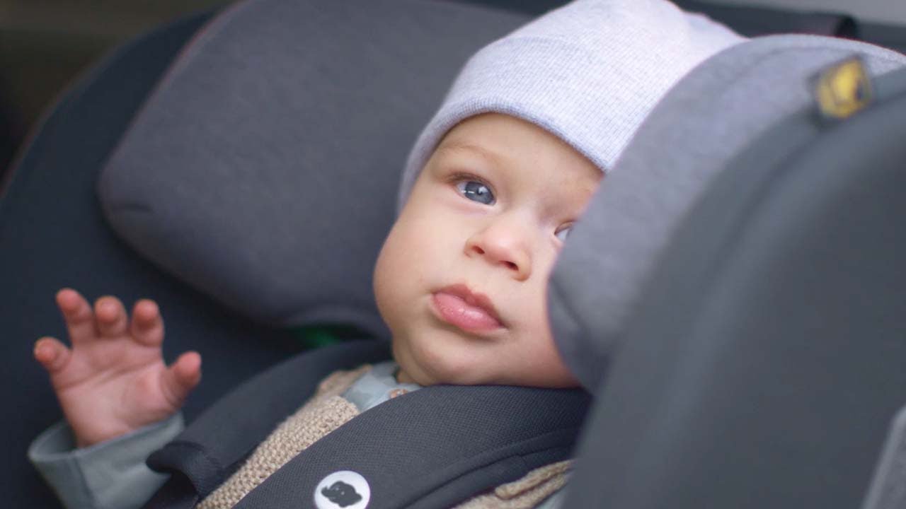 Presentation Du Siege Auto Emerald De Chez Bebe Confort Youtube