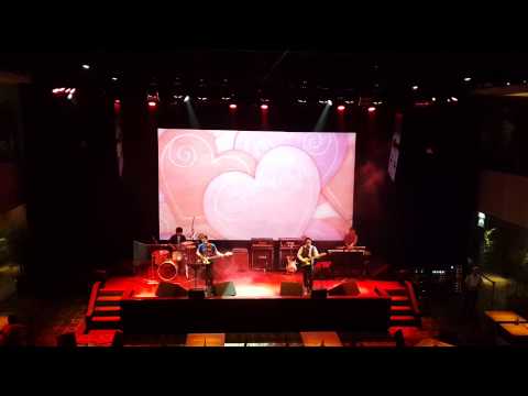 BPlus" Cinta Abadi" Lounge Cafe XXI Giant Bekasi