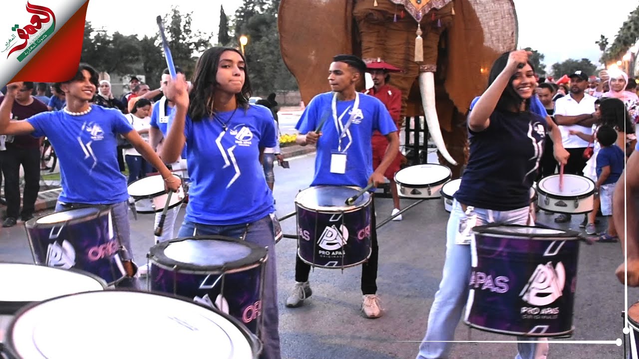 فرقة PRO APAS لقرع الطبول تنتقل من آسفي إلى فاس للمشاركة في مهرجان فنون الشوارع