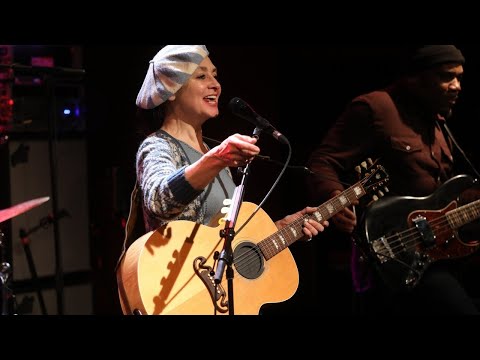 Catherine Ringer - Senior (LIVE) Le Grand Studio RTL