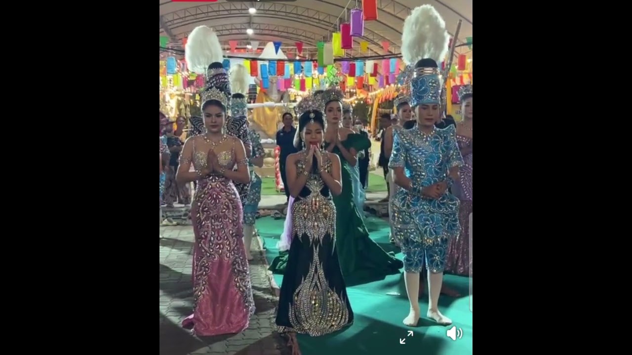 คณะหมอลําเสียงวิหคฟ้อนรําถวายพระธาตนาดูน #มหาสารมหัร้า