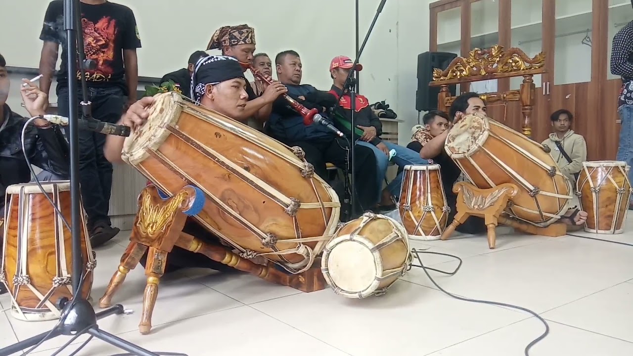 tukang pijit tarompet