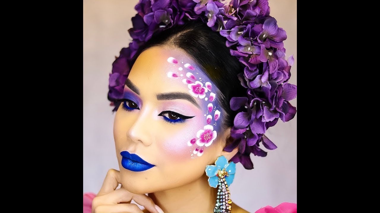 Purple Flowers Make Up
