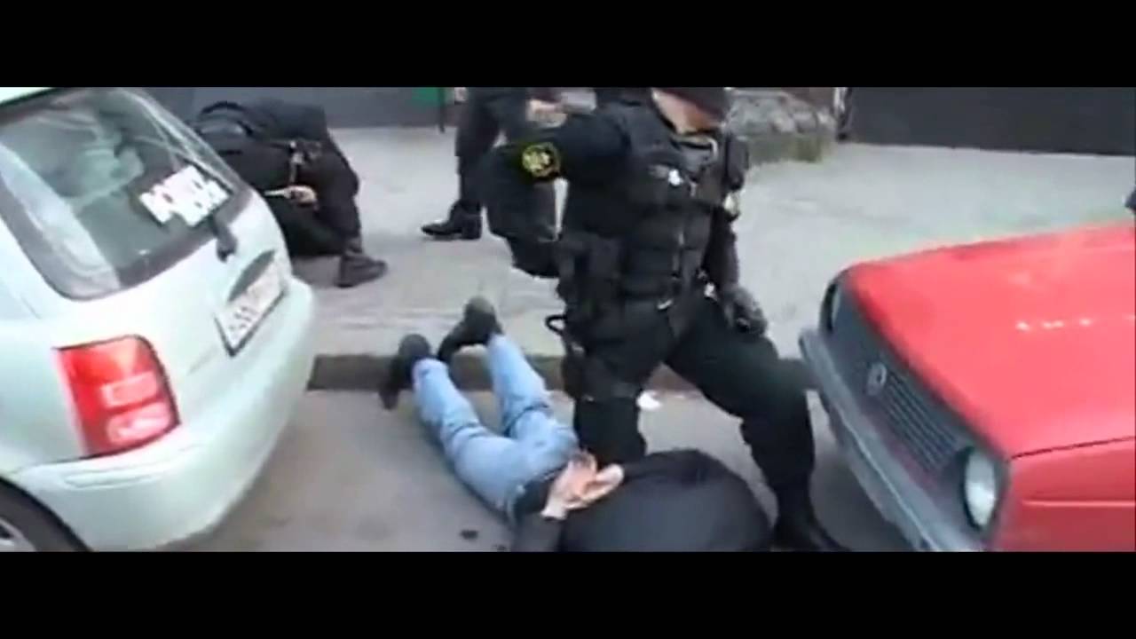 Russian Spetsnaz arresting bandits usa vs russia military strength