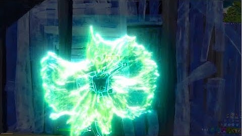 *NO PLUGINS* INSANE Skin Glow + Shockwave Effect on Davinci Resolve.