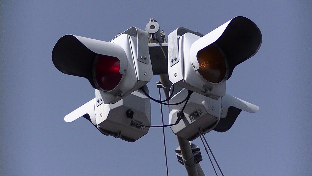 高知県高知市朝倉丙の一灯点滅式信号機(2026年2月Ver)