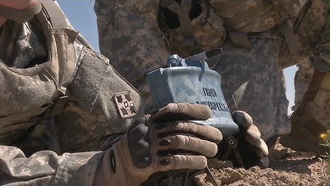 U.S. Army 4th Infantry Division - Live Claymore Mine Training!