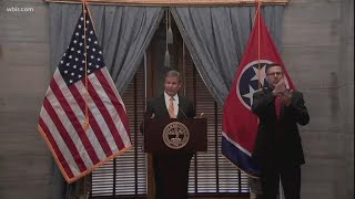 Gov. Lee talks about ways to stop virus spread in TN, including public service campaign