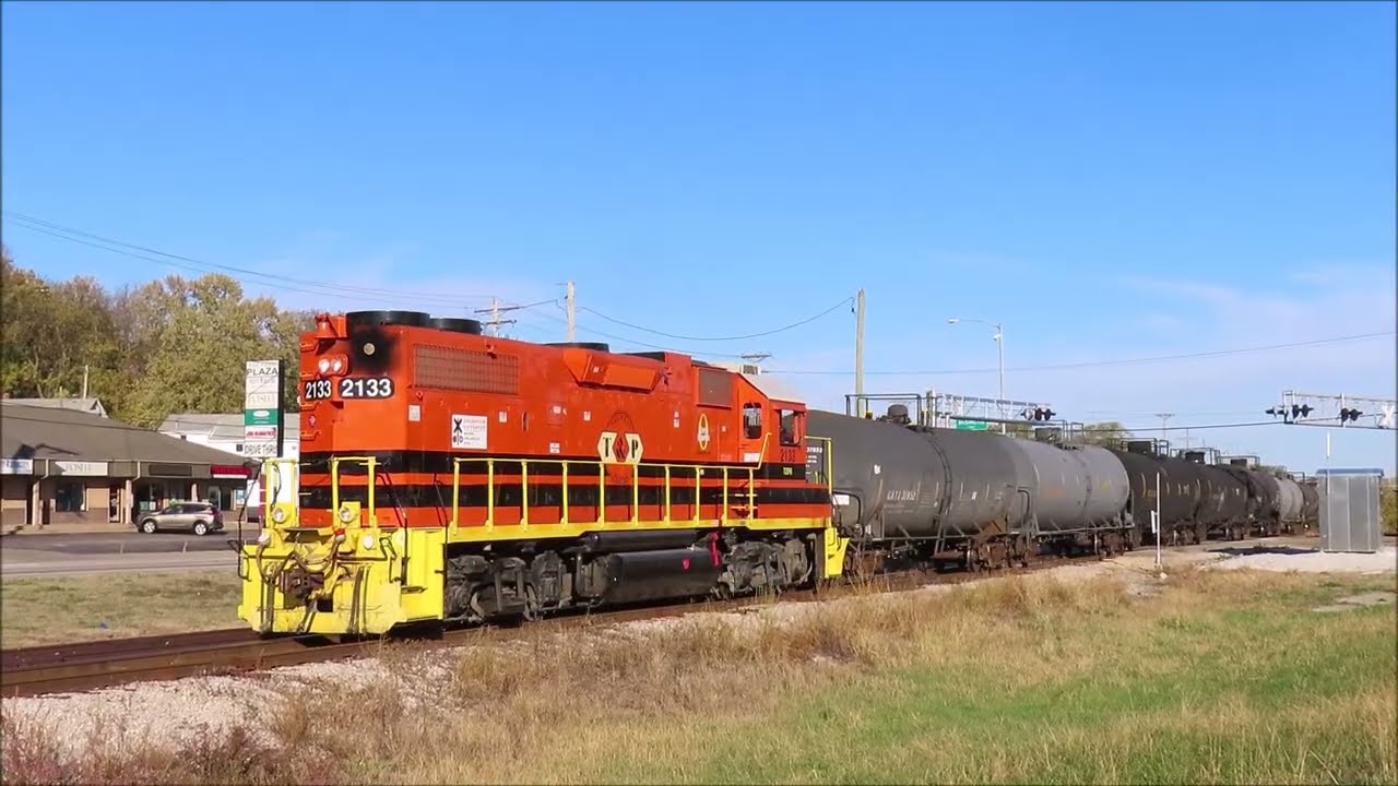 TP&W Local at E. Peoria, IL - Nov. 2, 2025