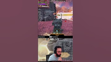 When your teammate clutches after you buy them time #apexlegends #apexclips