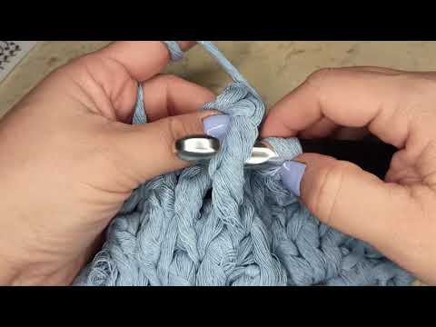 Βίντεο: Πώς να πλέξετε ένα χαλί