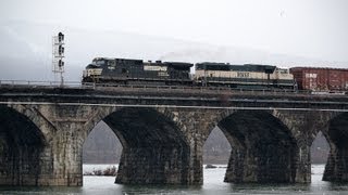 NS 67Q (Empty Ethanol) WB on the Rockville Bridge