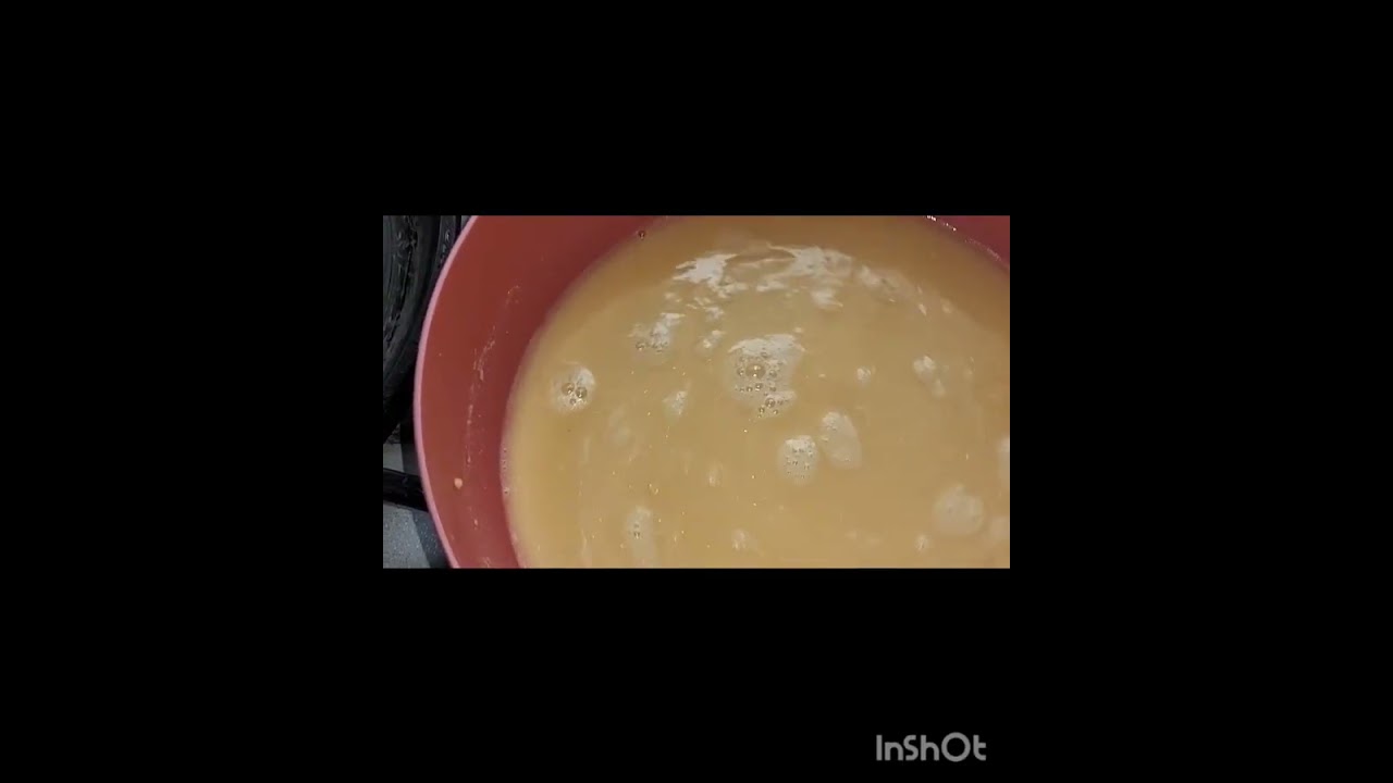 شوية دقيق حمص وأنت درت غدا (كاران بسيط جدا و بنين)😋😋😋😋