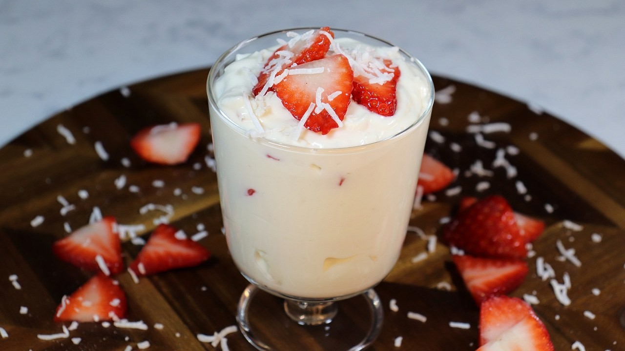 The BEST Strawberry Cheesecake Salad | Easy No-Bake Dessert Recipe
