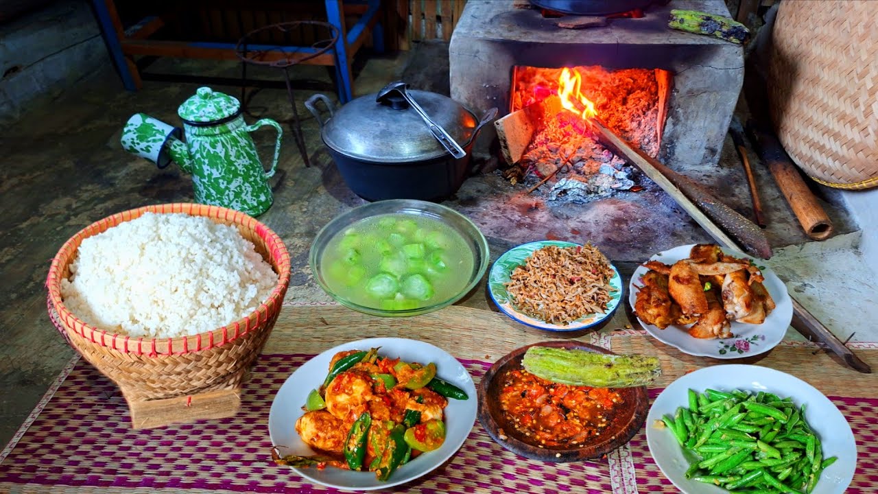 NGALIMED AUTO NAMBAH BERBUKA PUASA DI HARI KEDUA  BARENG KELUARGA‼️ASIN TERI SAMBEL PANGGANG SAYUR 