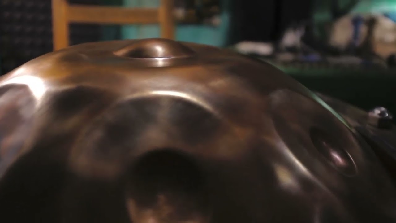 Shape & colour of Handpan