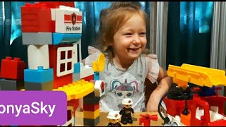 Fire station Sonya Sky | Распаковка конструктора jdlt пожарная станция Соня играет.  🔥🔥🔥🔥🔥